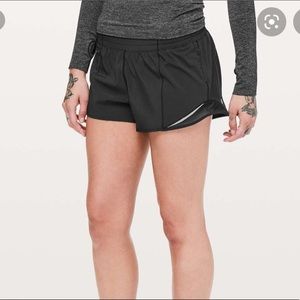 Black lululemon hotty hot shorts